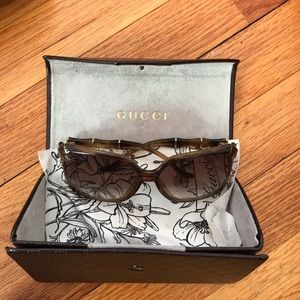 Gucci Bamboo Sunglasses with case